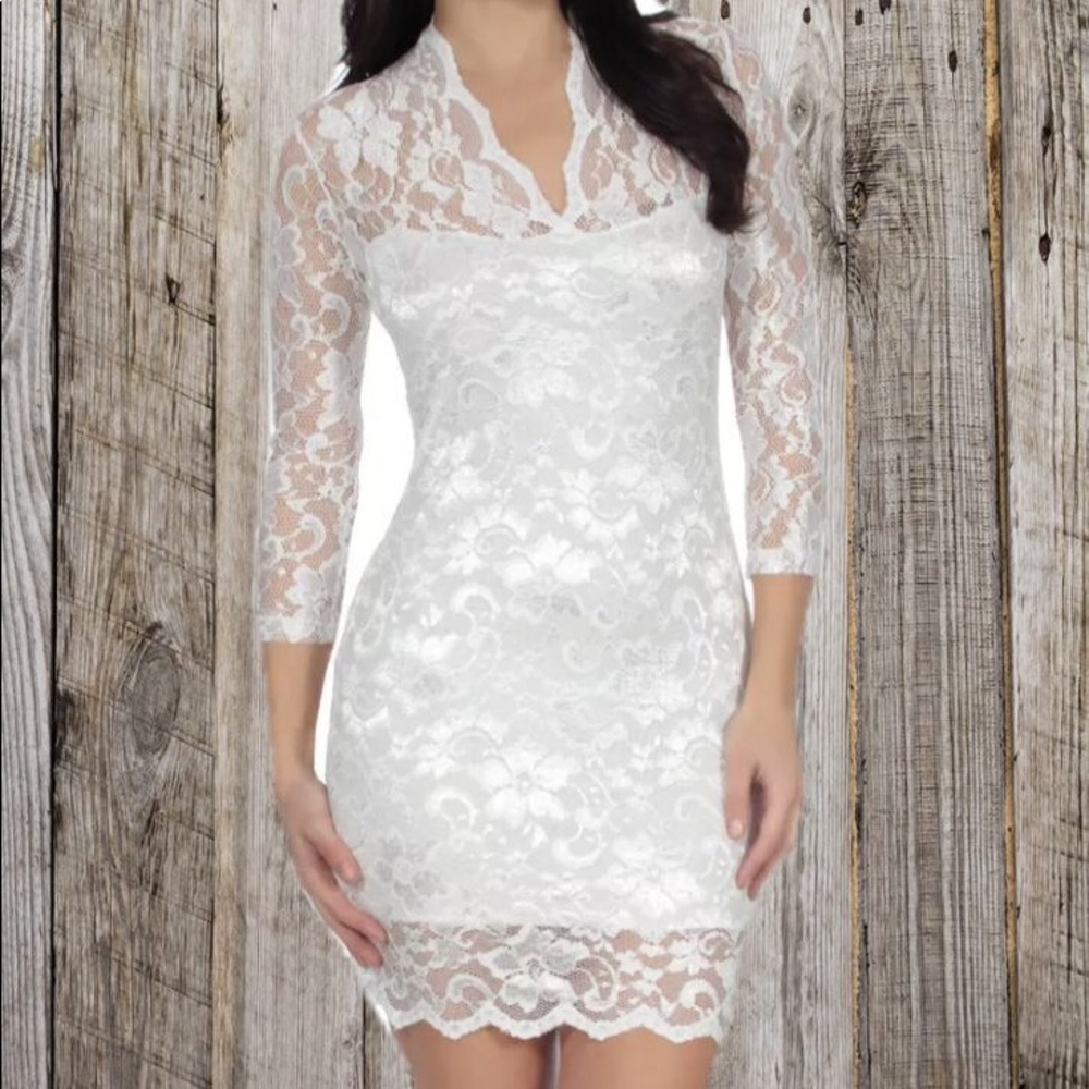 🆕Lace Bodycon Dress